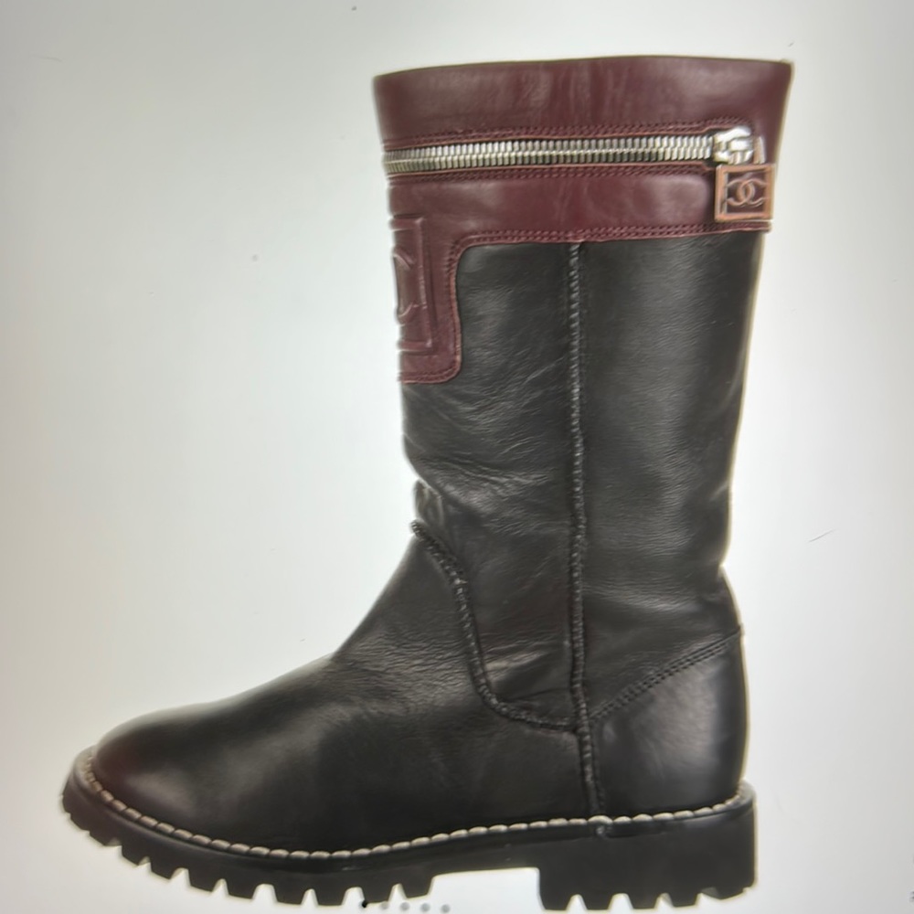 CHANEL Sport Hiking mi-calf Combat Boots 💯